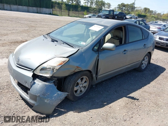 2005 Toyota Prius with VIN JTDKB20U853030385, listed as a IAAI auction lot 41737217 with 299,999 mi miles. Bid and sale history available at carsss.com. Image 2.