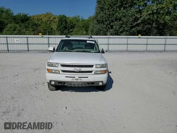2003 Chevrolet Tahoe Z71 with VIN 1GNEK13Z23R205780, listed as a Copart auction lot 71045034 with 294,759 mi miles and Salvage Title. Bid and sale history available at carsss.com. Image 12.