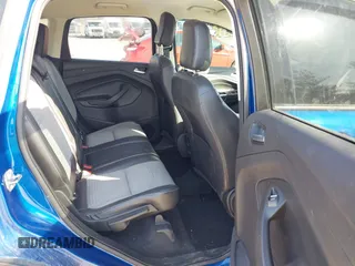 2019 Ford Escape SE with VIN 1FMCU9GD7KUB44070, listed as a IAAI auction lot 41801706 with 77,612 mi miles. Bid and sale history available at carsss.com. Image 8.
