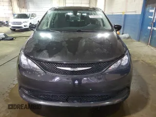 2022 Chrysler Voyager LX z VIN 2C4RC1CG5NR219031, wystawiony jako Copart lot #51882285 z przebiegiem 67 316 mil mil oraz Nie do naprawy • Non repairable. Historia ofert i sprzedaży dostępna na DreamBid. Obrazek 5.