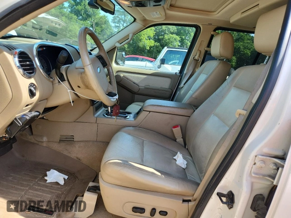 2008 Ford Explorer Limited with VIN 1FMEU75848UB00281, listed as a Copart auction lot 60835615 with 205,098 mi miles and Salvage title. Bid and sale history available at DreamBid. Image 7.