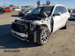 2019 BMW X5 xDrive40i with VIN 5UXCR6C57KLK89021, listed as a Copart auction lot 37425443 with 52,882 mi miles. Bid and sale history available at carsss.com. Image 1.