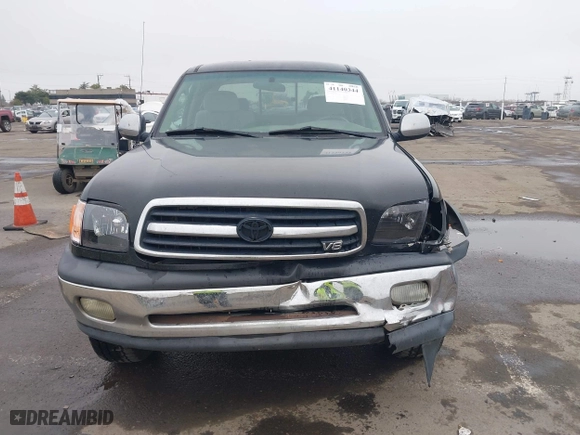 2002 Toyota Tundra SR5 with VIN 5TBBT44152S268836, listed as a IAAI auction lot 41140344 with 340,976 mi miles. Bid and sale history available at carsss.com. Image 12.