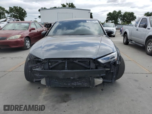 2018 Audi RS 3 z VIN WUABWGFF5J1904842, wystawiony jako Copart lot #51986144 z przebiegiem 48 485 mil mil oraz Szkoda całkowita • Salvage title. Historia ofert i sprzedaży dostępna na DreamBid. Obrazek 5.