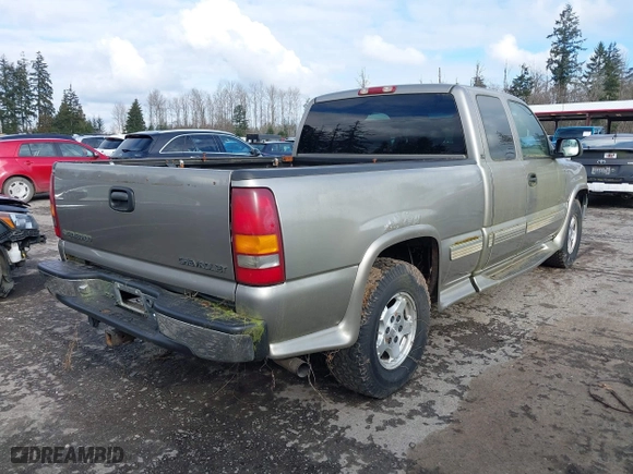 2001 Chevrolet Silverado 1500 LT with VIN 1GCEK19T61Z103505, listed as a IAAI auction lot 41507753 with 161,880 mi miles. Bid and sale history available at carsss.com. Image 4.