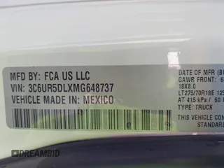 2021 Ram 2500 Big Horn z VIN 3C6UR5DLXMG648737, wystawiony jako IAAI lot #42066827 z przebiegiem 82 053 mil mil oraz . Historia ofert i sprzedaży dostępna na DreamBid. Obrazek 9.