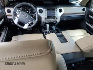 2018 Toyota Tundra SR5 z VIN 5TFHW5F17JX690045, wystawiony jako Copart lot #58222455 z przebiegiem 29 988 mil mil oraz Szkoda całkowita • Salvage title. Historia ofert i sprzedaży dostępna na DreamBid. Obrazek 8.