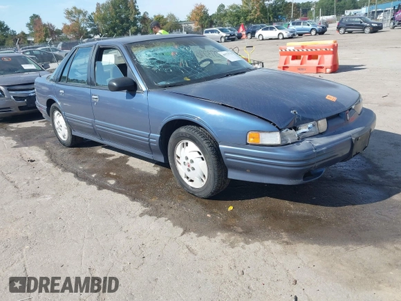 1997 Oldsmobile Cutlass Supreme S z VIN 1G3WH52M3VF338576, wystawiony jako IAAI lot #40573770 z przebiegiem 105 806 mil mil oraz . Historia ofert i sprzedaży dostępna na DreamBid. Obrazek 1.