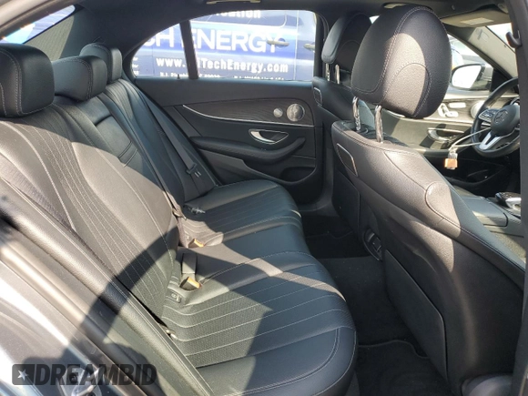 2019 Mercedes-Benz E 300 с VIN WDDZF4KB1KA656934, выставлен на аукционе Copart как лот 54543455 с пробегом Не указан миль и Списание • Salvage title. История ставок и продаж доступна на DreamBid. Изображение 10.