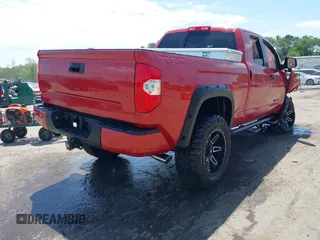 2017 Toyota Tundra SR z VIN 5TFUY5F10HX677527, wystawiony jako IAAI lot #42157357 z przebiegiem 43 111 mil mil oraz . Historia ofert i sprzedaży dostępna na DreamBid. Obrazek 4.