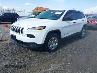 2017 Jeep Cherokee Sport with VIN 1C4PJMAB2HW666711, listed as a IAAI auction lot 41664586 with 42,337 mi miles and . Bid and sale history available at DreamBid. Image 2.