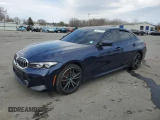 2023 BMW 3 Series 330i xDrive with VIN 3MW89FF08P8D56583, listed as a Copart auction lot 46220325 with 15,606 mi miles and Salvage Title. Bid and sale history available at carsss.com. Image 1.