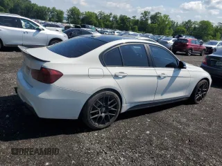 2013 BMW 3 Series 328i xDrive z VIN WBA3B5C52DF596210, wystawiony jako Copart lot #62370955 z przebiegiem 59 106 mil mil oraz Szkoda całkowita • Salvage title. Historia ofert i sprzedaży dostępna na DreamBid. Obrazek 3.