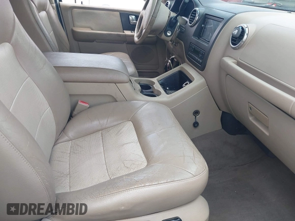 2004 Ford Expedition Eddie Bauer with VIN 1FMFU17L44LA19218, listed as a IAAI auction lot 42535133 with 205,603 mi miles and . Bid and sale history available at DreamBid. Image 5.