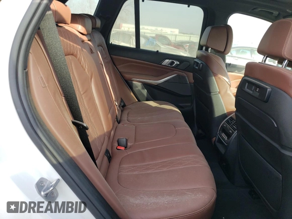 2019 BMW X5 xDrive50i with VIN 5UXJU2C59KLN67240, listed as a Copart auction lot 64812802 with 0 mi miles. Bid and sale history available at carsss.com. Image 6.