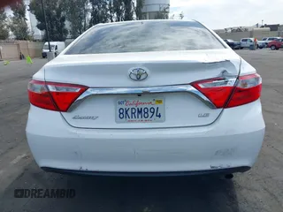 2015 Toyota Camry XLE with VIN 4T1BF1FK3FU114299, listed as a IAAI auction lot 42024946 with 152,972 mi miles. Bid and sale history available at carsss.com. Image 16.