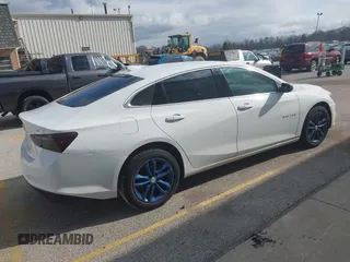 2018 Chevrolet Malibu LT with VIN 1G1ZD5ST6JF153425, listed as a IAAI auction lot 41968505 with 141,821 mi miles and . Bid and sale history available at DreamBid. Image 4.