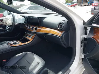 2019 Mercedes-Benz E 300 with VIN WDDZF4KB3KA525715, listed as a IAAI auction lot 42296724 with 62,730 mi miles and . Bid and sale history available at DreamBid. Image 5.