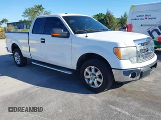 2013 Ford F-150 XL with VIN 1FTFX1CT9DFD31275, listed as a IAAI auction lot 41759110 with 125,185 mi miles. Bid and sale history available at carsss.com. Image 1.