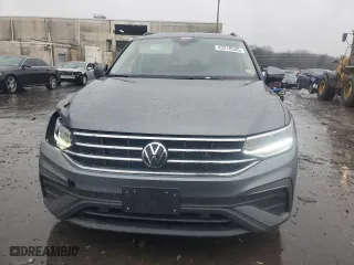 2024 Volkswagen Tiguan S with VIN 3VVFB7AX0RM051356, listed as a Copart auction lot 43218935 with 13,201 mi miles and Salvage Title. Bid and sale history available at carsss.com. Image 5.