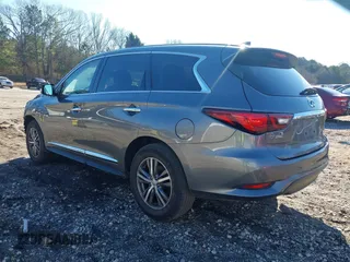 2019 Infiniti QX60 LUXE with VIN 5N1DL0MN1KC568480, listed as a IAAI auction lot 41358947 with 110,972 mi miles. Bid and sale history available at carsss.com. Image 3.