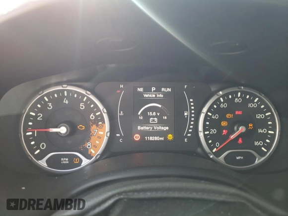 2017 Jeep Renegade Altitude with VIN ZACCJBBB5HPE62774, listed as a Copart auction lot 58031455 with 118,280 mi miles and Salvage title. Bid and sale history available at DreamBid. Image 9.