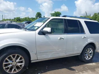 2017 Ford Expedition Limited with VIN 1FMJU1KT2HEA36613, listed as a IAAI auction lot 42431208 with 154,477 mi miles and . Bid and sale history available at DreamBid. Image 14.