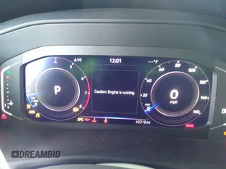 2022 Volkswagen Atlas SE z VIN 1V2WR2CA6NC544975, wystawiony jako IAAI lot #39643571 z przebiegiem 42 210 mil mil oraz . Historia ofert i sprzedaży dostępna na DreamBid. Obrazek 7.