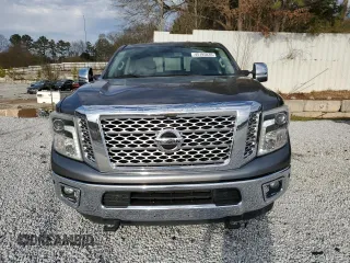 2016 Nissan Titan SL z VIN 1N6BA1F29GN515240, wystawiony jako Copart lot #45185835 z przebiegiem 137 164 mil mil oraz Czysty tytuł • Clean title. Historia ofert i sprzedaży dostępna na DreamBid. Obrazek 5.