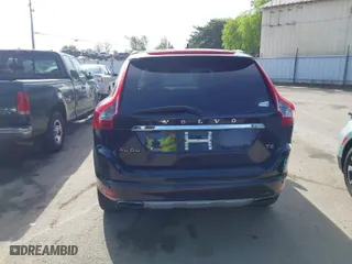 2016 Volvo XC60 T6 Drive-E with VIN YV449MDK7G2811221, listed as a IAAI auction lot 41914459 with 84,644 mi miles. Bid and sale history available at carsss.com. Image 16.