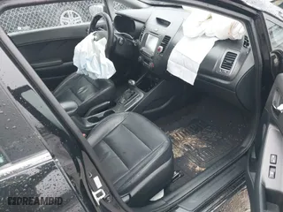 2016 Kia Forte EX with VIN KNAFZ4A86G5569957, listed as a IAAI auction lot 41571012 with 1 mi miles. Bid and sale history available at carsss.com. Image 5.
