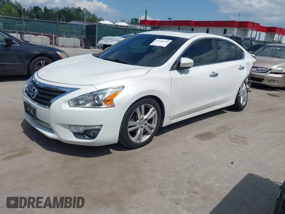 2015 Nissan Altima SL with VIN 1N4BL3AP6FC205820, listed as a IAAI auction lot 42188752 with 155,737 mi miles and . Bid and sale history available at carsss.com. Image 20.