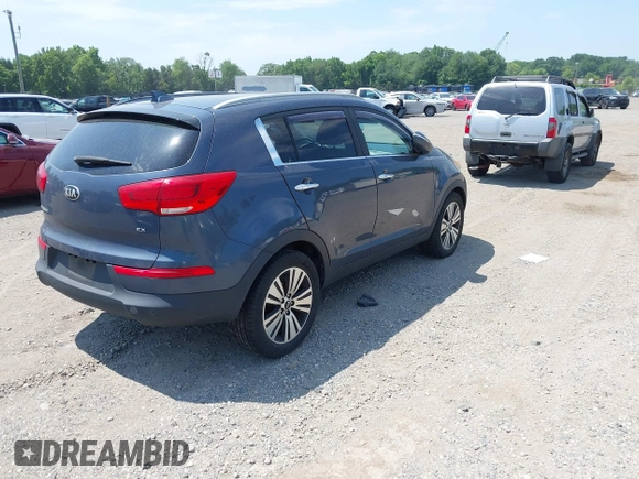 2015 Kia Sportage EX с VIN KNDPC3AC7F7772995, выставлен на аукционе IAAI как лот 42687589 с пробегом 157 624 миль миль и . История ставок и продаж доступна на DreamBid. Изображение 4.