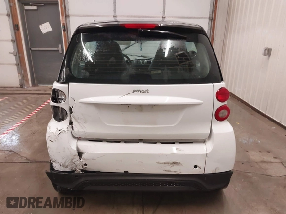 2015 Smart fortwo Passion z VIN WMEEJ3BA2FK790569, wystawiony jako IAAI lot #41598759 z przebiegiem 78 307 mil mil oraz . Historia ofert i sprzedaży dostępna na DreamBid. Obrazek 16.