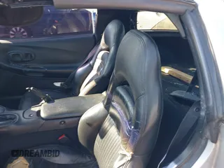 2000 Chevrolet Corvette with VIN 1G1YY22GXY5123782, listed as a IAAI auction lot 41276744 with 135,845 mi miles. Bid and sale history available at carsss.com. Image 8.