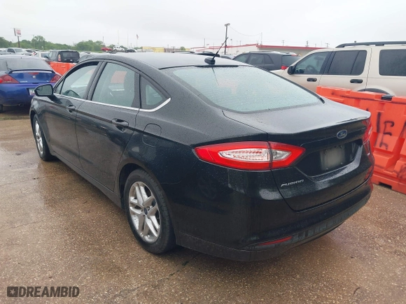 2015 Ford Fusion SE with VIN 1FA6P0H78F5100209, listed as a IAAI auction lot 41914520 with 113,692 mi miles. Bid and sale history available at carsss.com. Image 3.