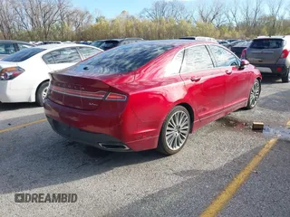 2016 Lincoln MKZ with VIN 3LN6L2JK1GR600996, listed as a IAAI auction lot 40903544 with 152,902 mi miles and . Bid and sale history available at DreamBid. Image 4.