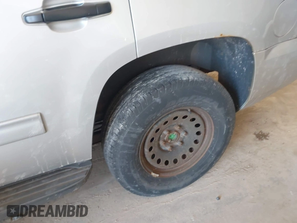 2012 Chevrolet Tahoe LT с VIN 1GNSCBE01CR326465, выставлен на аукционе IAAI как лот 42604791 с пробегом 220 129 миль миль и . История ставок и продаж доступна на DreamBid. Изображение 6.