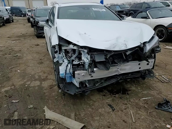 2023 Lexus UX 250h Premium z VIN JTHP6JBH1P2145423, wystawiony jako Copart lot #47424085 z przebiegiem 8 883 mil mil oraz Czysty tytuł • Clean title. Historia ofert i sprzedaży dostępna na DreamBid. Obrazek 11.
