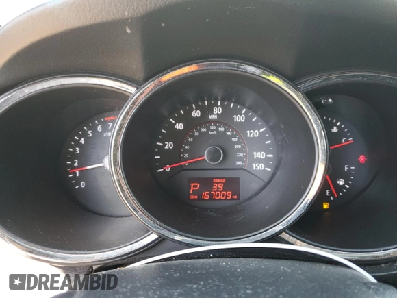 2013 Kia Sorento LX with VIN 5XYKTDA2XDG310583, listed as a Copart auction lot 53015265 with 167,009 mi miles and Non repairable. Bid and sale history available at DreamBid. Image 9.