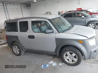 2003 Honda Element EX с VIN 5J6YH28563L034190, выставлен на аукционе IAAI как лот 42427501 с пробегом 248 703 миль миль и . История ставок и продаж доступна на DreamBid. Изображение 13.