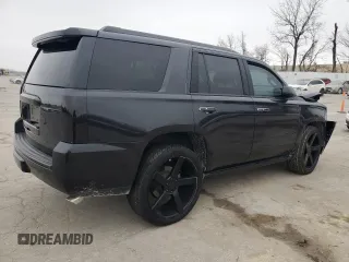 2020 GMC Yukon Denali with VIN 1GKS2CKJ7LR176011, listed as a Copart auction lot 82443504 with 60,252 mi miles and Salvage Title. Bid and sale history available at carsss.com. Image 3.