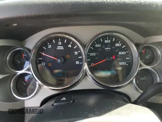 2008 Chevrolet Silverado 1500 Work Truck with VIN 1GCEK14C78Z200911, listed as a Copart auction lot 52197035 with 215,836 mi miles and Salvage Title. Bid and sale history available at DreamBid. Image 9.