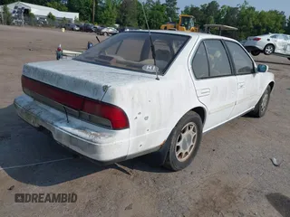 1993 Nissan Maxima с VIN JN1HJ01F2PT074762, выставлен на аукционе IAAI как лот 42416489 с пробегом 205 430 миль миль и . История ставок и продаж доступна на DreamBid. Изображение 4.