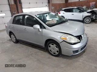 2008 Nissan Versa S with VIN 3N1BC11EX8L463295, listed as a IAAI auction lot 42281477 with 97,595 mi miles and . Bid and sale history available at DreamBid. Image 1.