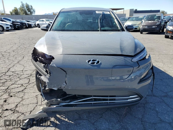 2023 Hyundai Kona SEL with VIN KM8K33AG6PU178829, listed as a Copart auction lot 49556565 with 9,071 mi miles and Salvage Title. Bid and sale history available at carsss.com. Image 5.
