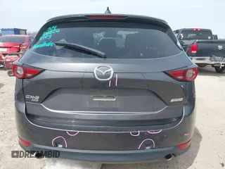 2018 Mazda CX-5 Grand Touring with VIN JM3KFBDMXJ0343777, listed as a IAAI auction lot 41741125 with 78,783 mi miles. Bid and sale history available at carsss.com. Image 16.