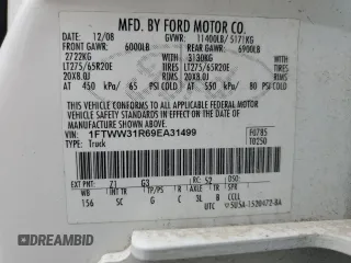 2009 Ford F-350 XL с VIN 1FTWW31R69EA31499, выставлен на аукционе Copart как лот 55143895 с пробегом 205 301 миль миль и Списание • Salvage title. История ставок и продаж доступна на DreamBid. Изображение 12.