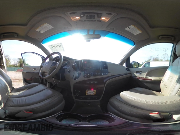 2014 Toyota Sienna Limited with VIN 5TDDK3DC0ES091826, listed as a IAAI auction lot 42112113 with 200,255 mi miles and . Bid and sale history available at DreamBid. Image 20.