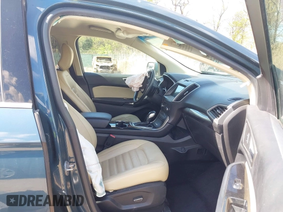 2016 Ford Edge SEL with VIN 2FMPK3J84GBB43195, listed as a IAAI auction lot 42042360 with 154,917 mi miles. Bid and sale history available at carsss.com. Image 5.